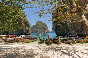 Wedding ceremony in nature - Thailand (3) - Weddo Agency
