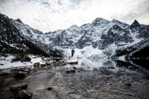 Winter wedding ideas - Snowy beach wedding 5 - Weddo Agency