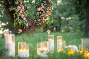 Forest themed weddings: Reasons why you should get married in the forest - You won’t need any elaborate decorations 5 - Weddo Agency