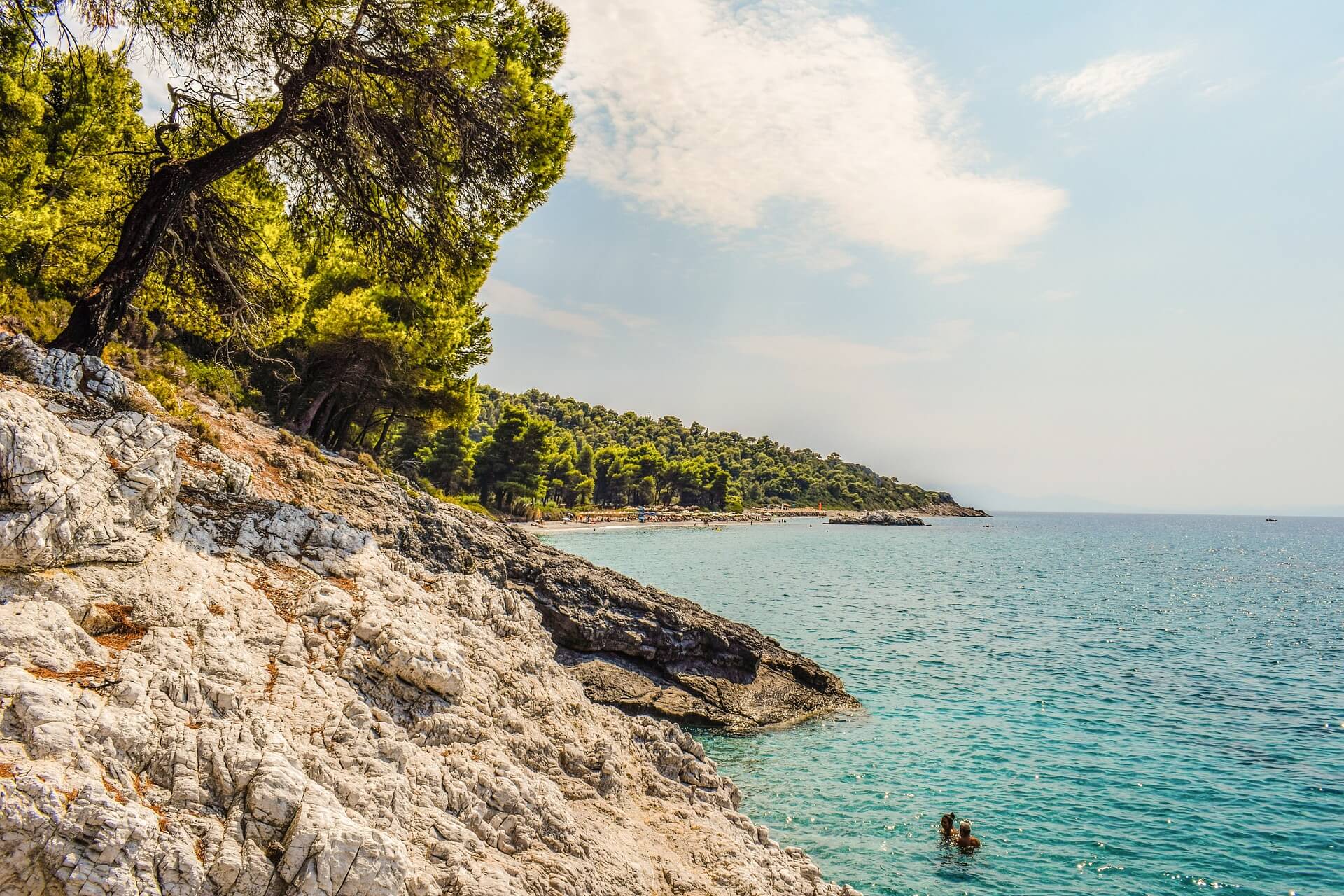 How-to-find-the-perfect-wedding-venue-in-Skopelos