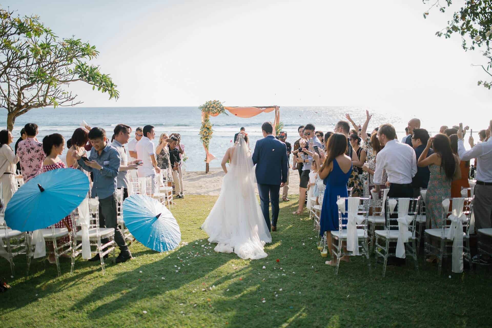 Wedding-pisces-theme-–-How-to-create-a-great-event-wedding-guests-couple-20