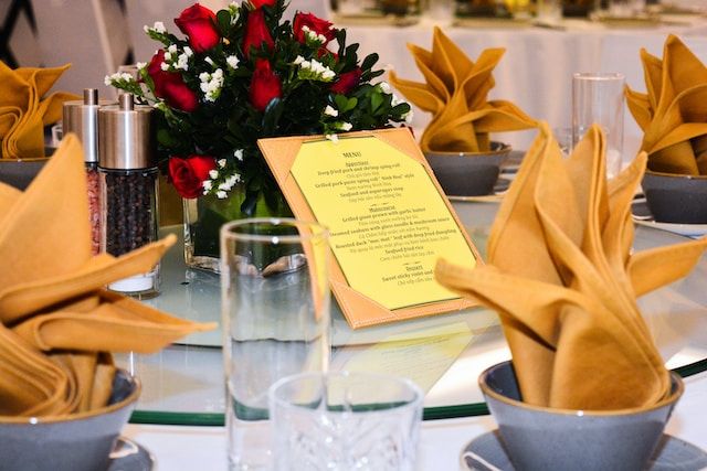 1.1.-Pastel-yellow-wedding-theme-–-how-can-you-incorporate-this-color-in-your-event_yellow-decorations-at-the-wedding