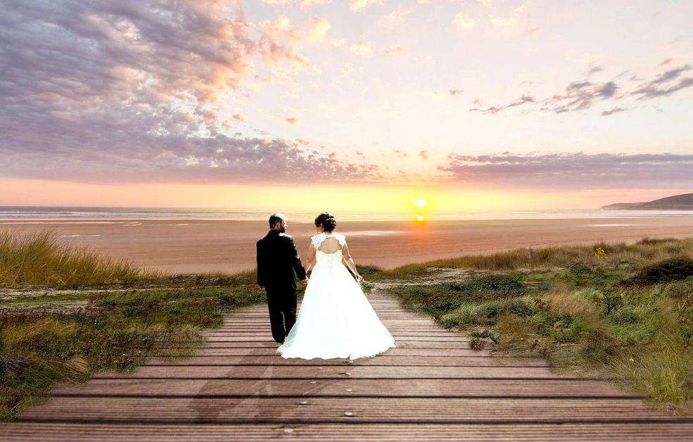 2-How-to-choose-small-and-intimate-wedding-venue-1