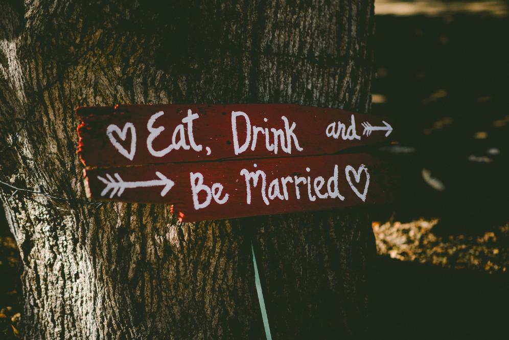2. Harry Potter wedding theme - whimsical decor ideas