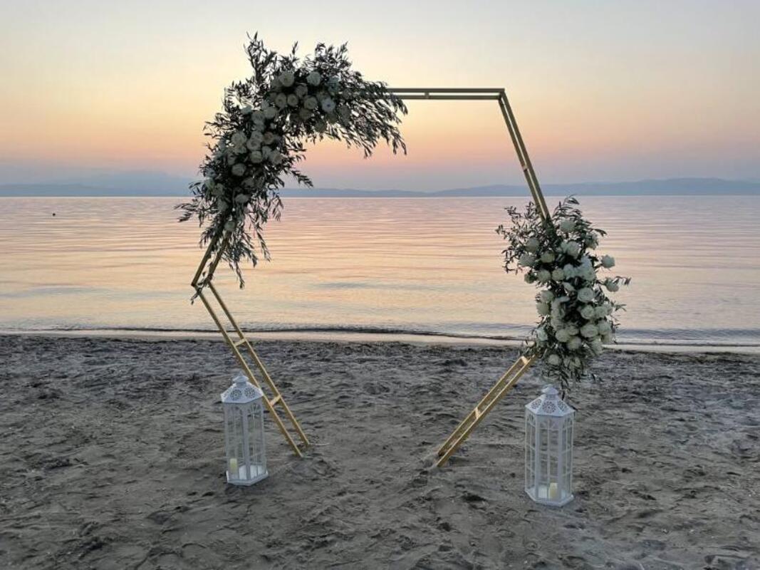Peaky-Blinders-themed-wedding-elements-that-must-be-added-to-obtain-the-perfect-event_photo-spot