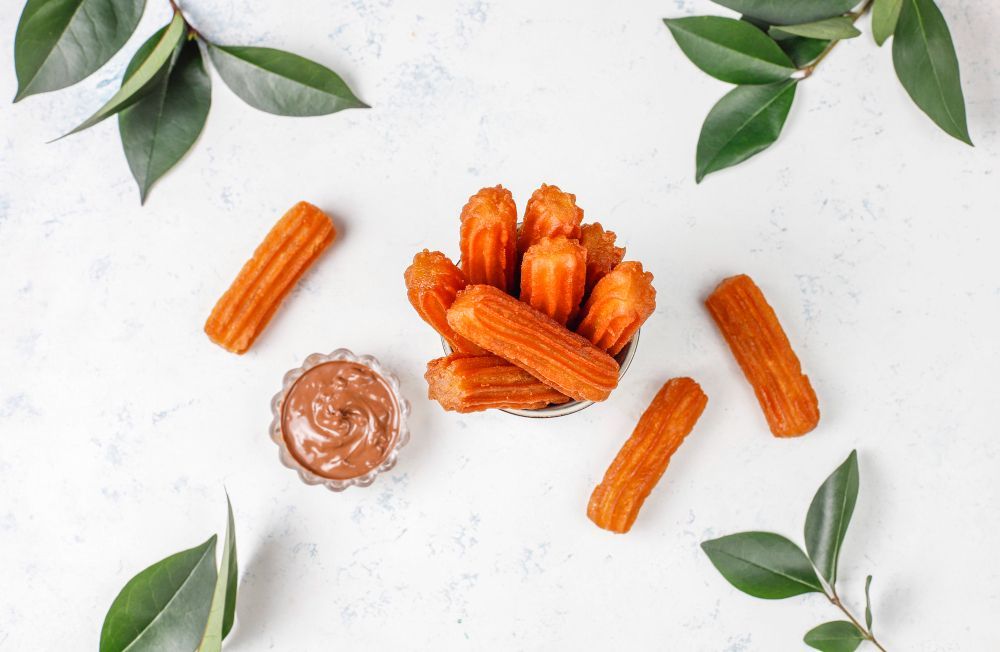 2.-Spain-wedding-venues-–-key-elements-that-will-emphasize-the-beauty-of-your-event_churros.