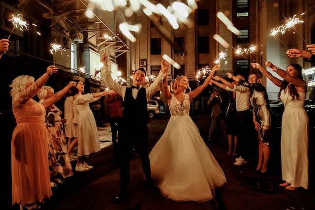 2.-Spain-wedding-venues-–-key-elements-that-will-emphasize-the-beauty-of-your-event_Spanish-wedding-niight
