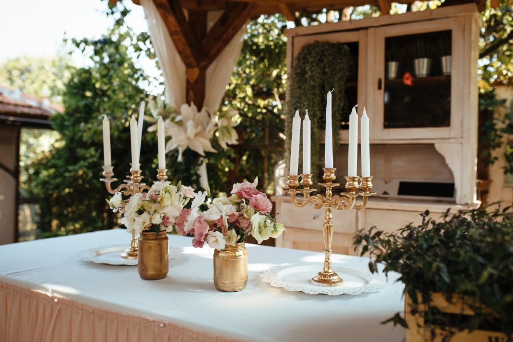 Victorian-wedding-elegant-garden-decorations