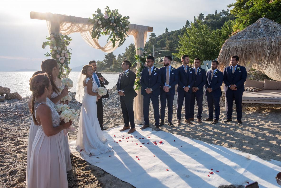 Best locations for a dark green themed wedding - beach (2)