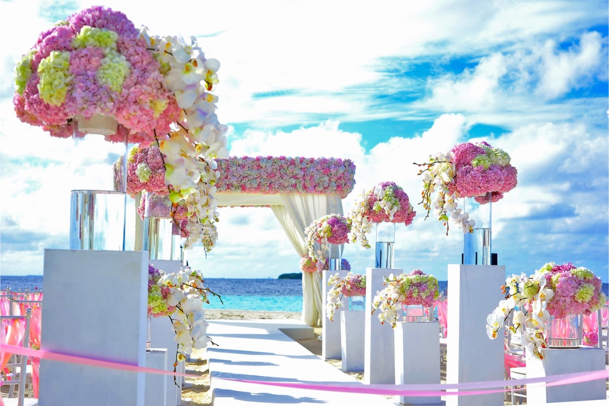 Flowers at the wedding
