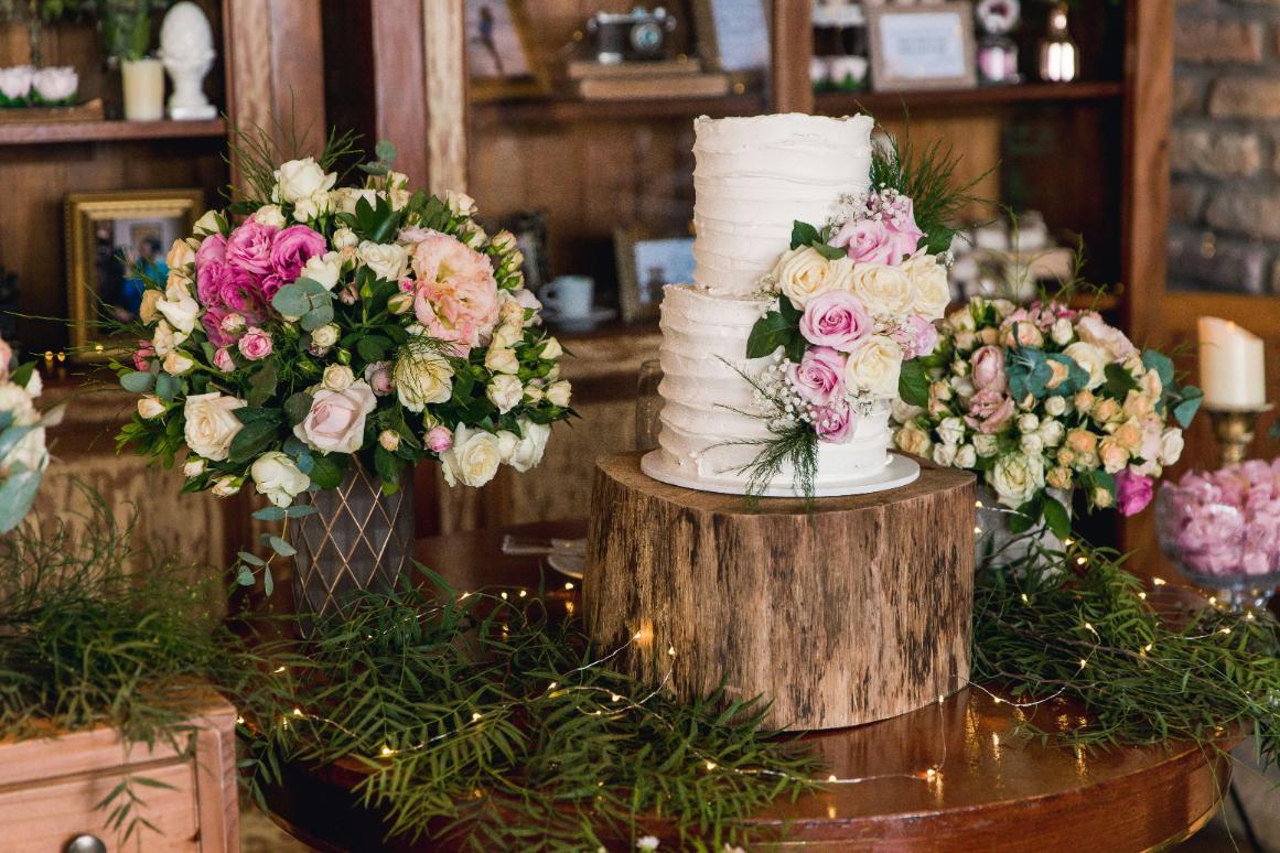 Whimsical wedding cake designs (2)