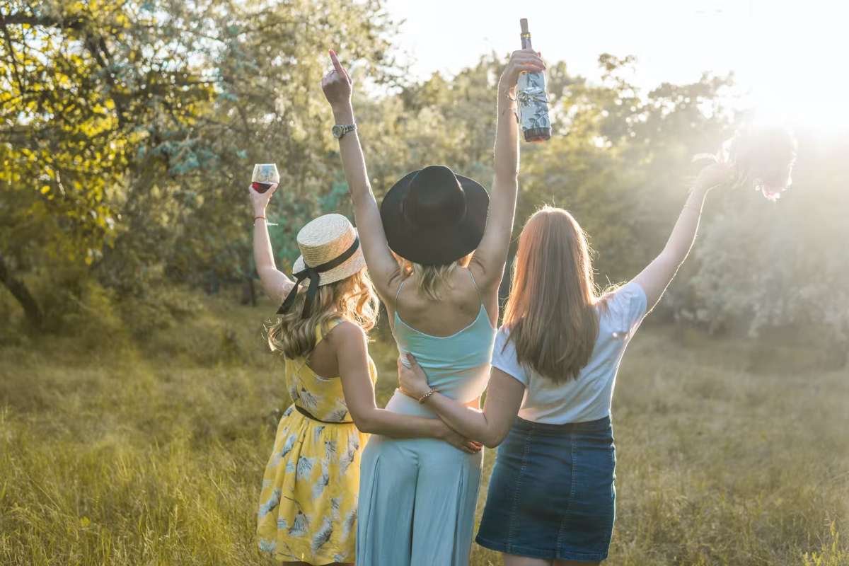 4.5. Ideas for a Successful and Original Bachelorette Party - A Treasure Hunt