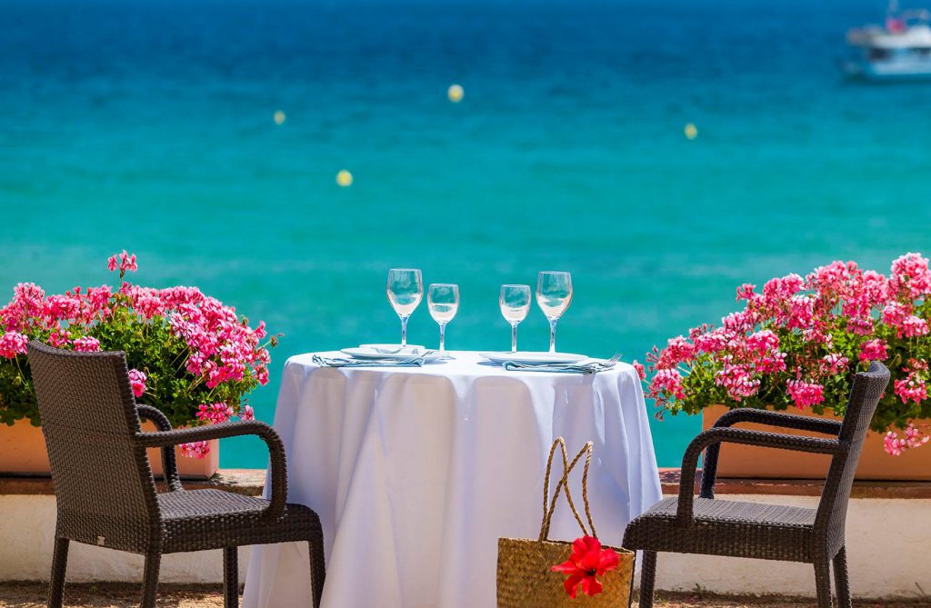 Spain beach wedding Weddo Agency