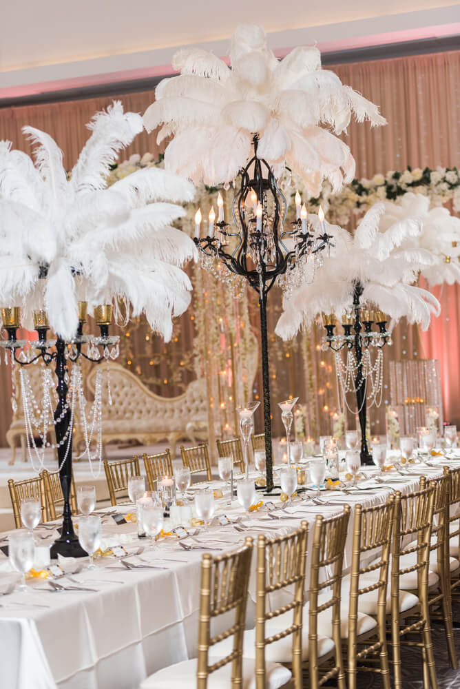 All that glitters -  Bringing the Great Gatsby spirit to life through 1920s wedding themes, decor and details (table decor)