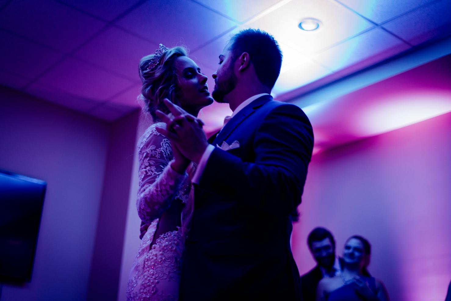 Blue and purple wedding theme - celebrate your most special day in the hues of the summer night sky