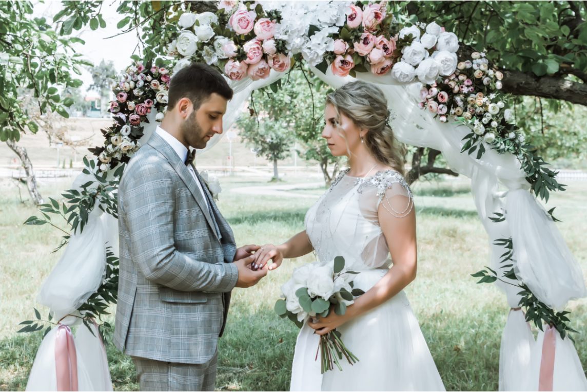 How to Successfully Write Your Own Wedding Vows
