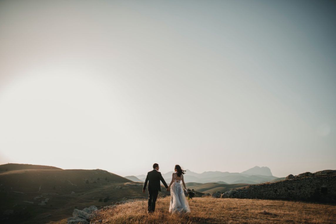 Modern Wedding Themes - How and Which Wedding Themes to Choose in 2022