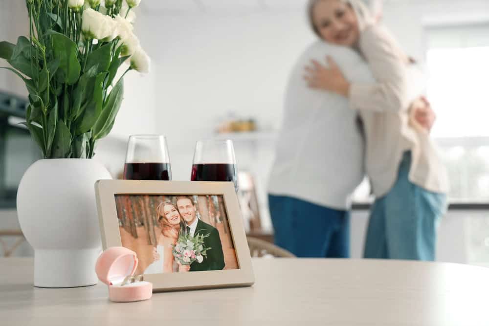 Wedding Anniversary Gifts - Traditional and Modern Ideas + The Significance of Semi-Precious Stones and Metals in Gifts by Anniversary Year